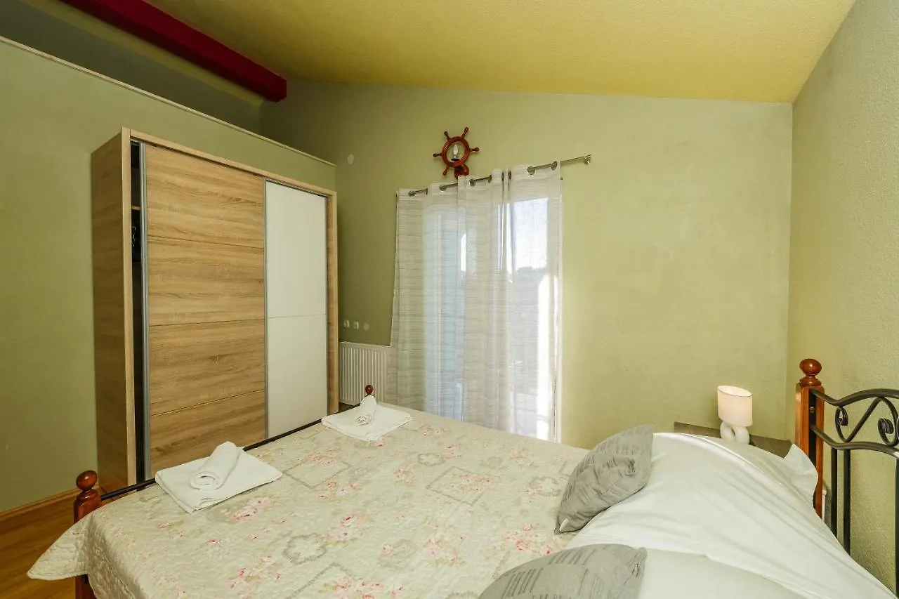 Apartment Green Oasis Rudine