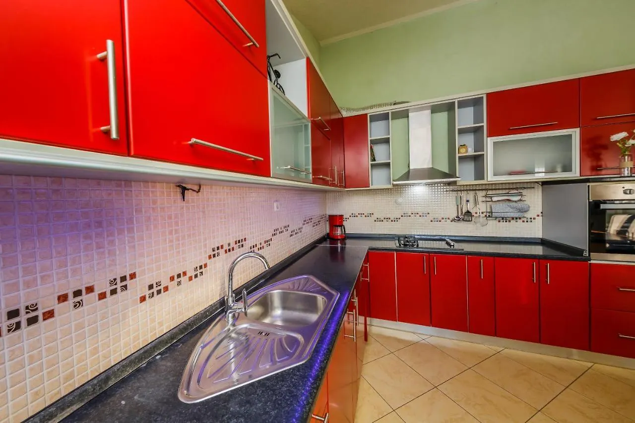 Green Oasis Rudine  Apartment